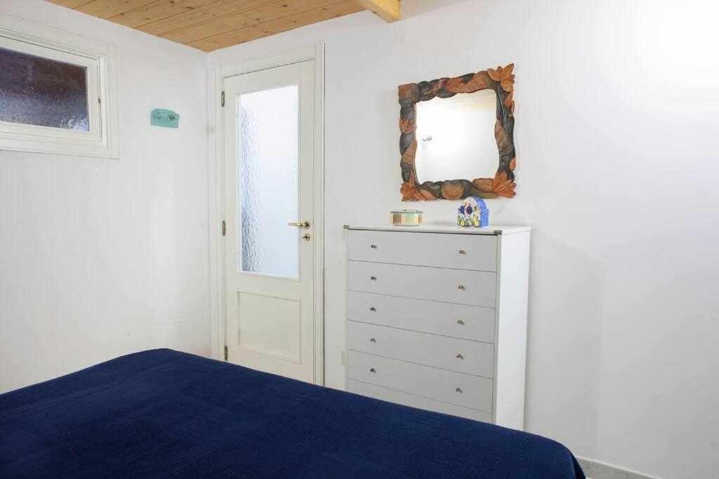 Donna Sara Appartamento In Corte Amalfitana Экстерьер фото